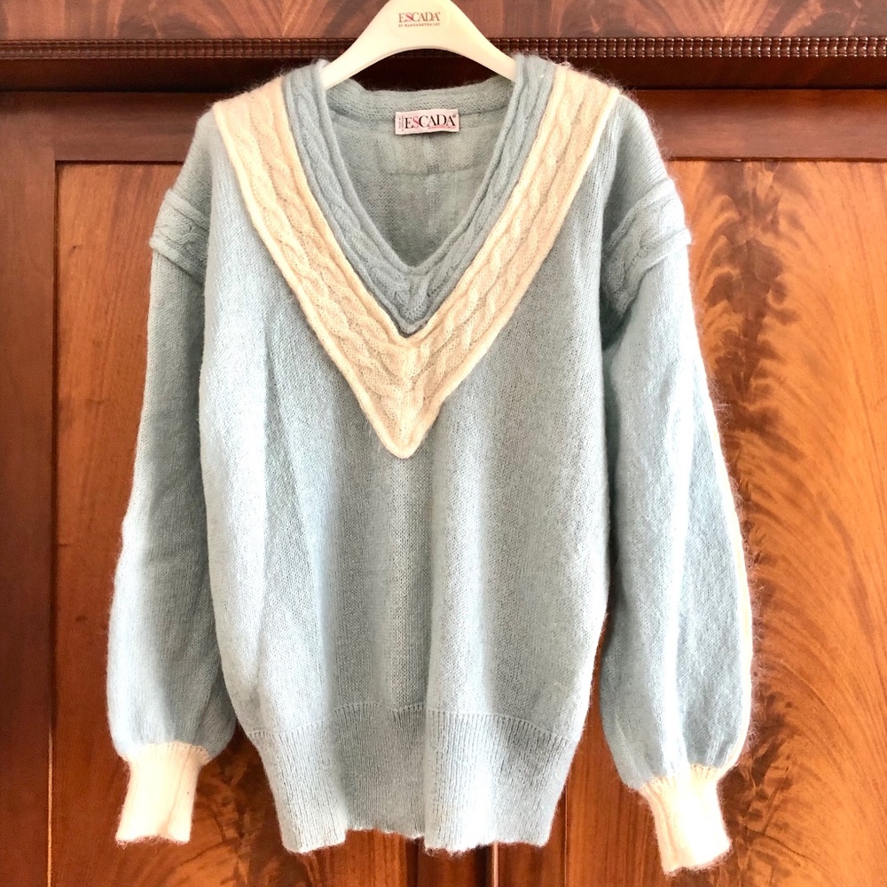 Escada vintage V neck mohair sweater